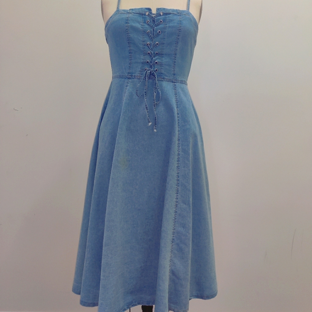 Blue sleeves dress